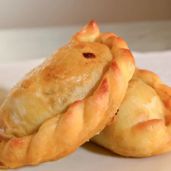 Empanadas caseras con repulgue
